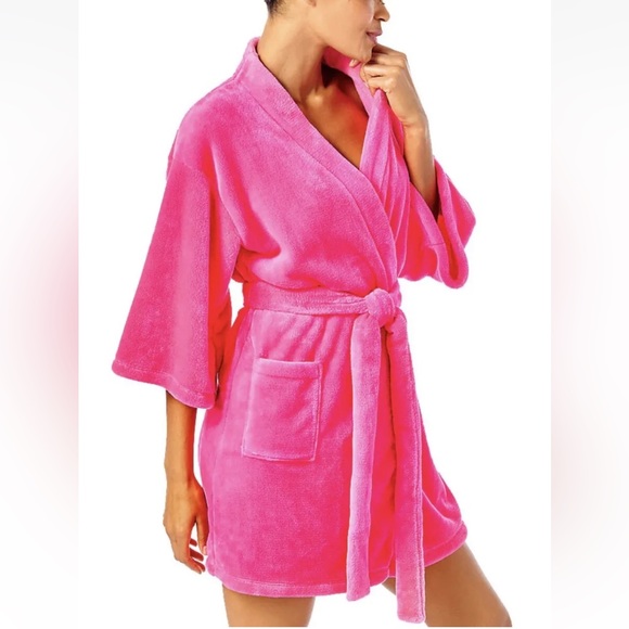 Lilly Pulitzer Elaine Fleece Robe in Pink Grenadine NWT - sz Large/X-Large $138 - Picture 4 of 10